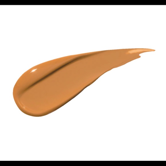 Fenty Beauty-Pro Filt’r Hydrating Longwear Foundation - Picture 3 of 4